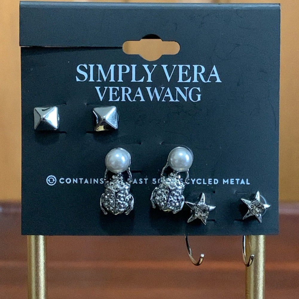 NWT Simply Vera Vera Wang silver tone 3 pair set of earrings